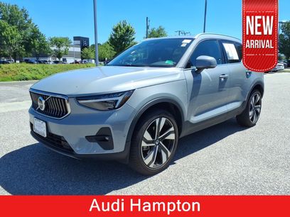 Used 2024 Volvo XC40 B5 Ultimate w/ Climate Package