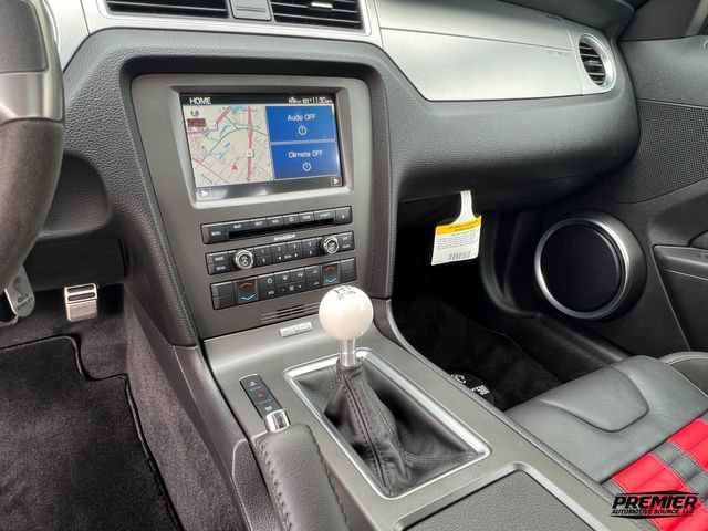 Used 2013 Ford Mustang Shelby GT500 RWD image 58