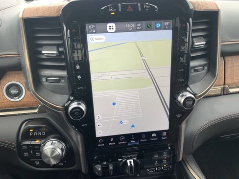 Used 2022 RAM 1500 Limited image 5