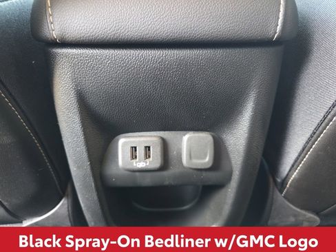 Used 2022 GMC Canyon Denali image 16