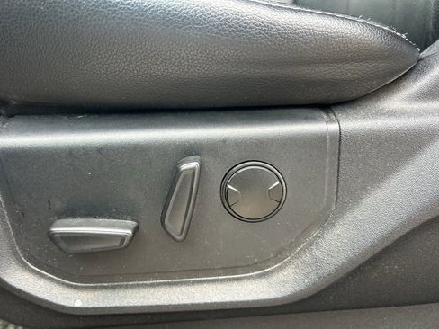 Used 2020 Ford F350 Lariat w/ Lariat Ultimate Package image 12