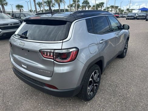 Used 2022 Jeep Compass Limited AWD/4WD image 16