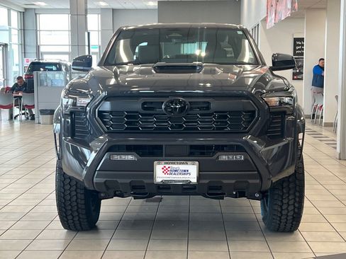 New 2026 Toyota Tacoma TRD Sport image 6
