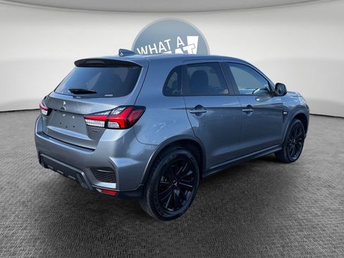Used 2025 Mitsubishi Outlander Sport AWD image 3