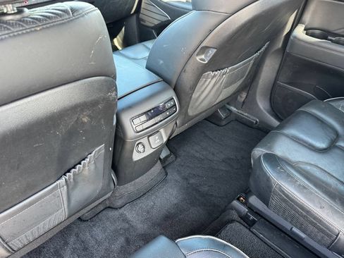 Used 2023 Hyundai Palisade Calligraphy w/ Cargo Package AWD/4WD image 12