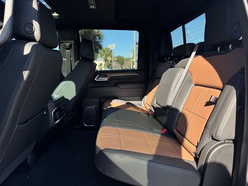New 2026 Chevrolet Silverado 3500 High Country w/ Technology Package AWD/4WD image 15