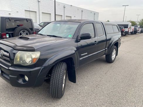 Used 2010 Toyota Tacoma 4x4 Access Cab V6 image 1