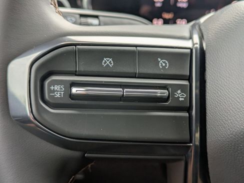 New 2026 GMC Canyon AT4 AWD/4WD image 17