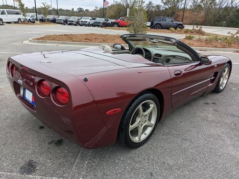 Used 2003 Chevrolet Corvette Convertible w/ Preferred Equipment Group1 image 21