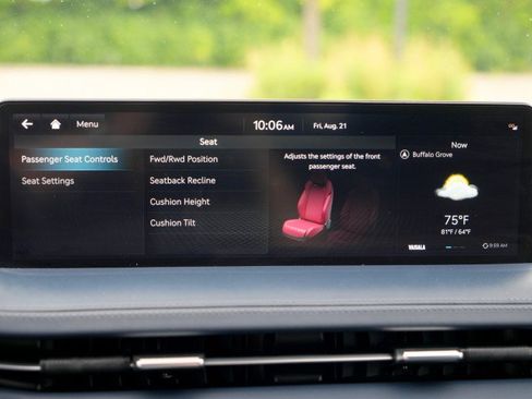 Used 2023 Genesis GV70 2.5T w/ Sport Prestige Package AWD/4WD image 19
