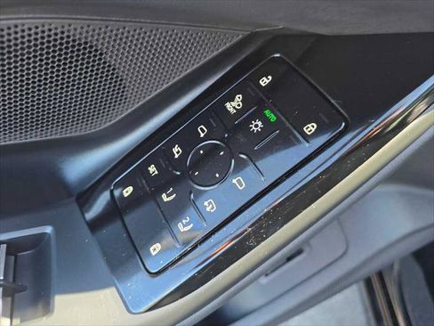 New 2025 Audi A6 e-tron Premium Plus image 25