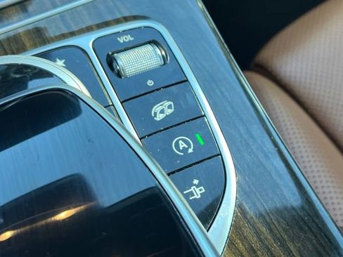 Used 2018 Mercedes-Benz C 43 AMG 4MATIC Cabriolet image 40