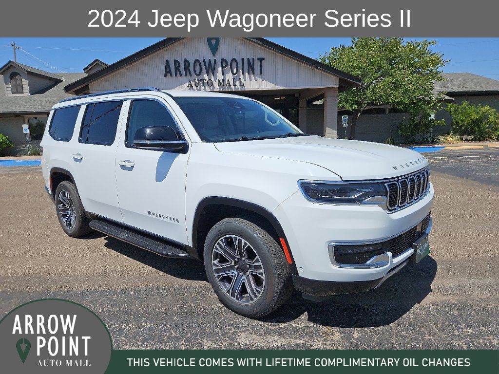 Used 2024 Jeep Wagoneer Series II w/ Flexible Seating Group RWD image 1