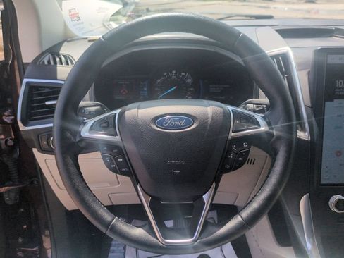 Used 2024 Ford Edge Titanium AWD/4WD image 16