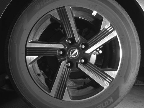 Used 2025 Nissan Sentra SV image 14