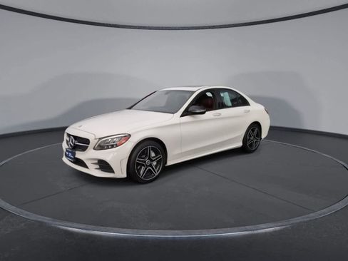 Used 2019 Mercedes-Benz C 300 4MATIC Sedan image 4