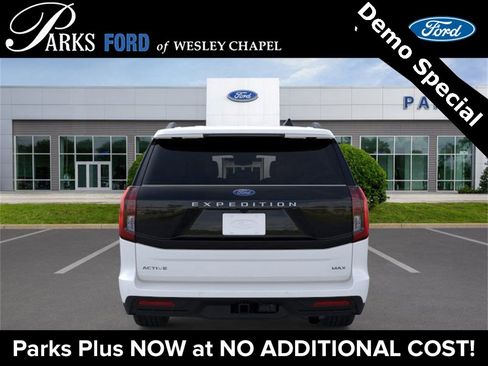 New 2025 Ford Expedition Max Active image 5