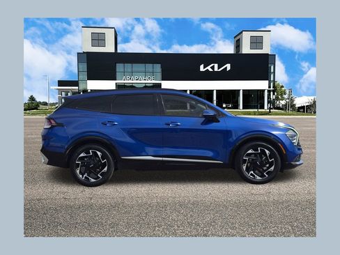 Used 2023 Kia Sportage SX image 1