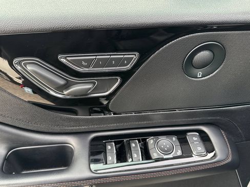 Certified 2022 Lincoln Aviator Grand Touring w/ Elements Package Plus AWD/4WD image 10