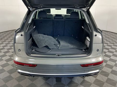 Certified 2025 Audi Q5 e Premium Plus w/ Premium Plus Package AWD/4WD image 22