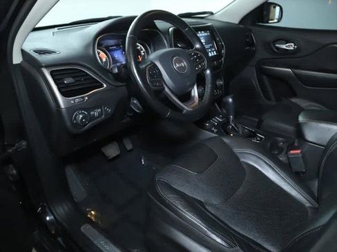 Certified 2021 Jeep Cherokee Limited image 18