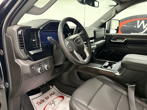 New 2025 GMC Sierra 2500 SLT image 12