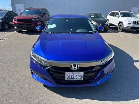Used 2019 Honda Accord Sport image 2