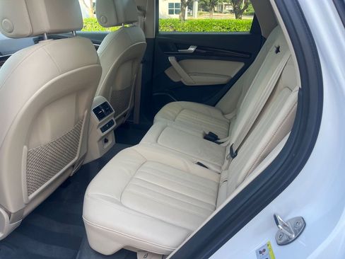 Used 2018 Audi Q5 2.0T Premium Plus AWD/4WD image 17