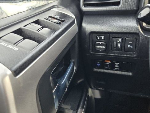 Used 2018 Toyota 4Runner Limited image 25