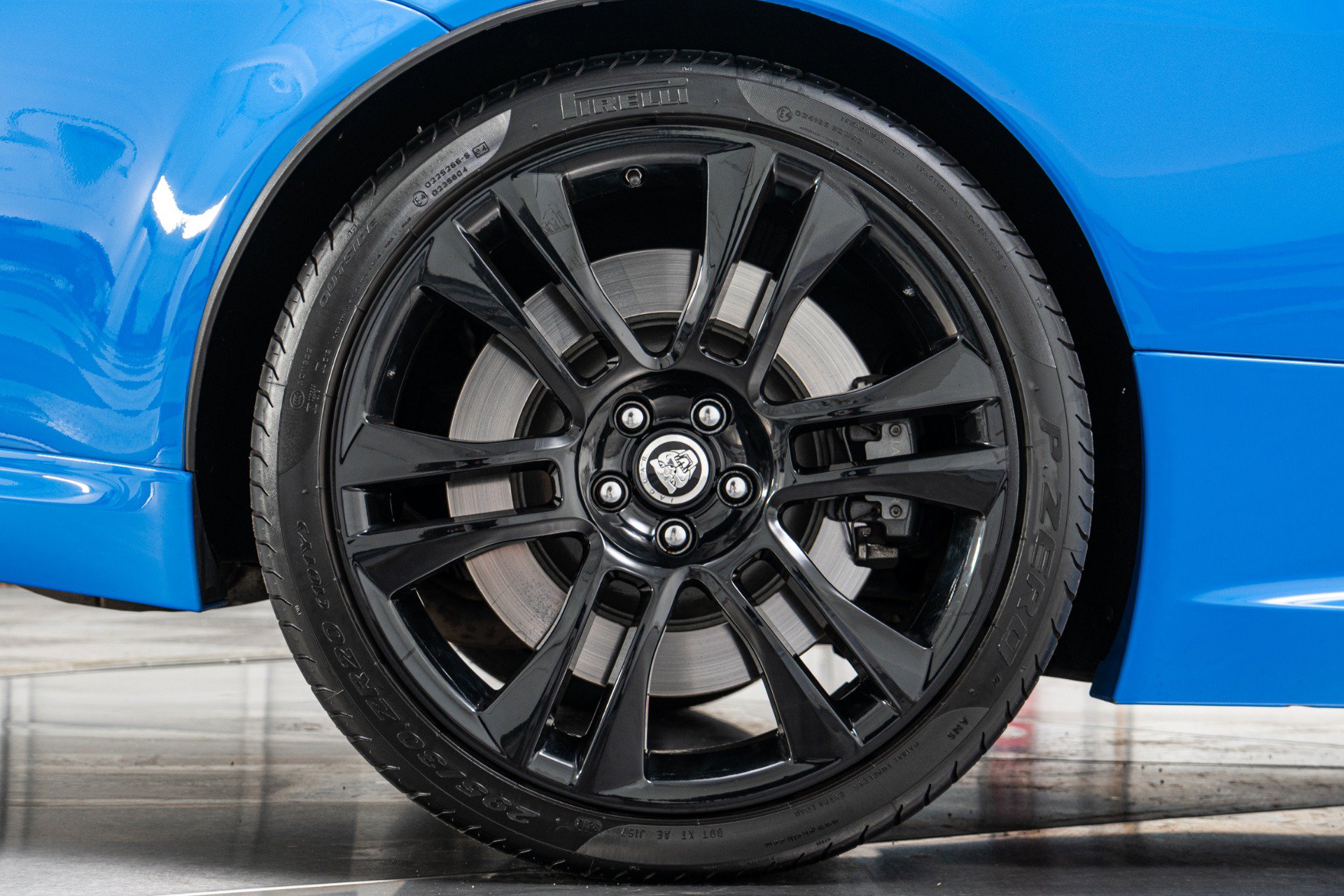 Used 2012 Jaguar XKR R-S RWD image 41