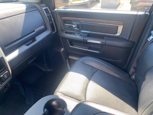 Used 2018 RAM 2500 Laramie w/ Snow Chief Group AWD/4WD image 15
