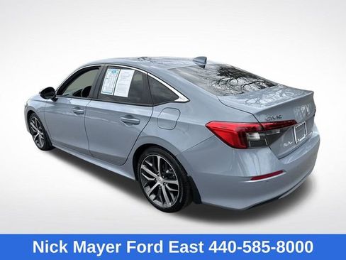 Used 2024 Honda Civic Touring image 5