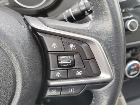 Used 2020 Subaru Forester Premium AWD/4WD image 25