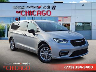 New 2026 Chrysler Pacifica Select 360° Tour