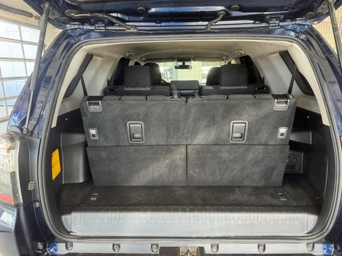 Used 2019 Toyota 4Runner SR5 image 34