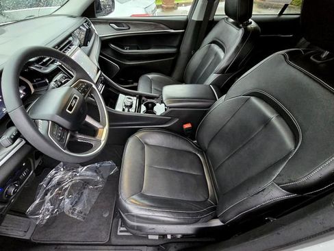 Certified 2022 Jeep Grand Cherokee Limited 4xe image 23