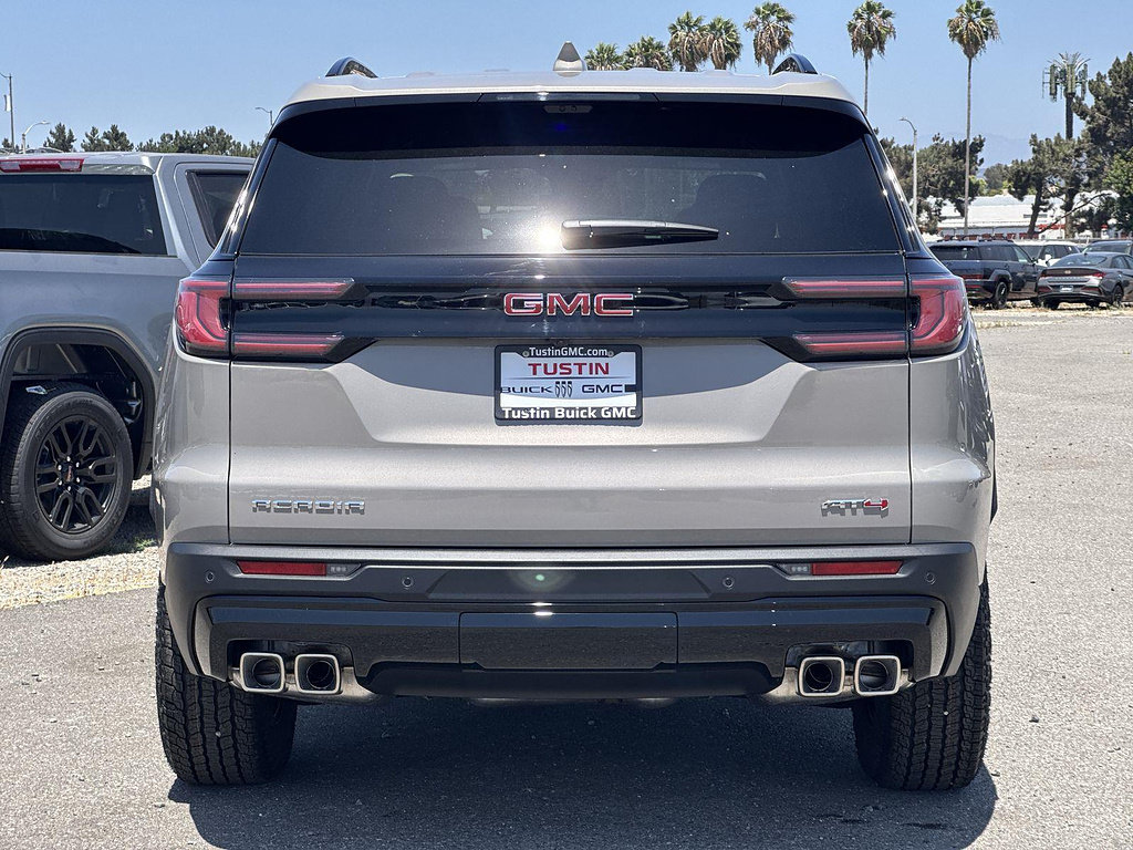 New 2026 GMC Acadia AT4 w/ Luxury Package AWD/4WD image 4