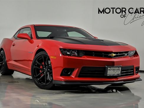 Used 2015 Chevrolet Camaro SS w/ SS Performance Package RWD image 1