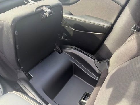 Used 2015 Jeep Cherokee Latitude w/ Comfort/Convenience Group image 58