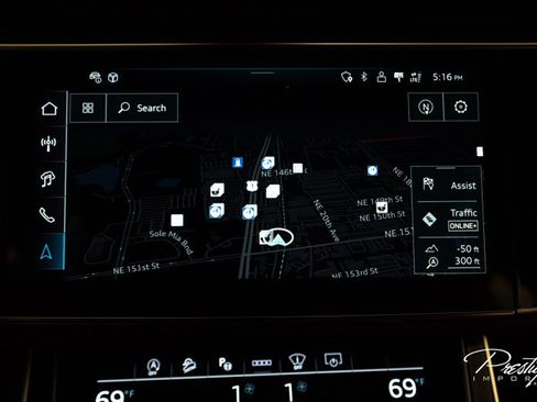 Used 2025 Audi RS Q8 performance image 59