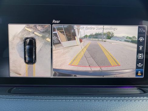 Used 2019 Mercedes-Benz S 450 Sedan image 23
