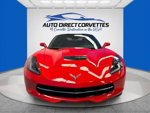 Used 2019 Chevrolet Corvette Stingray Coupe w/ 1LT RWD image 12