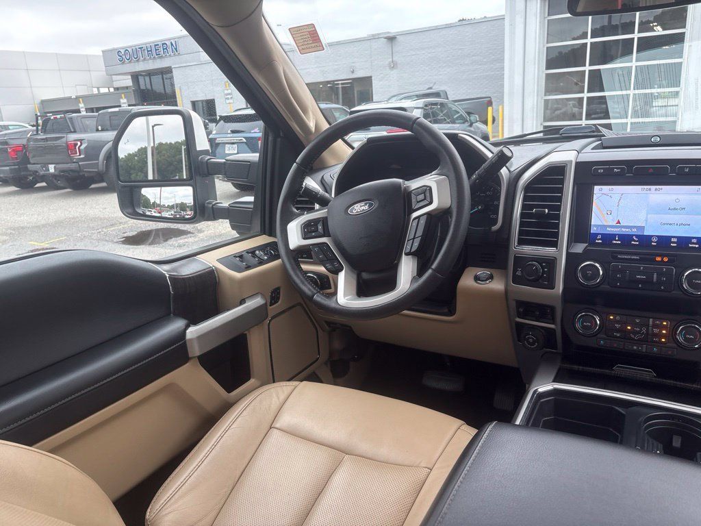 Used 2020 Ford F350 Lariat w/ Lariat Ultimate Package AWD/4WD image 16
