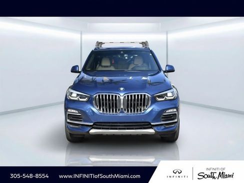 Used 2019 BMW X5 xDrive40i w/ Premium Package 2 AWD/4WD image 2
