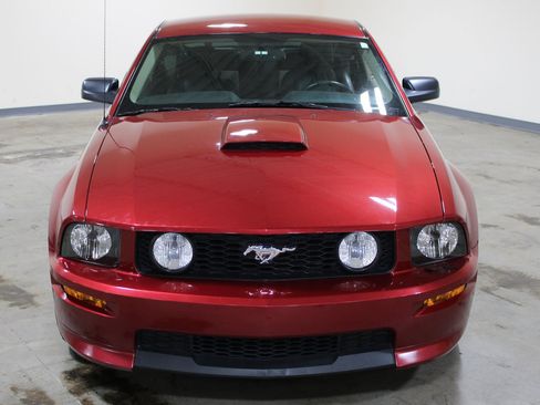 Used 2007 Ford Mustang GT RWD image 39