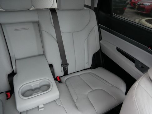 Used 2024 Hyundai Palisade SEL AWD/4WD image 14