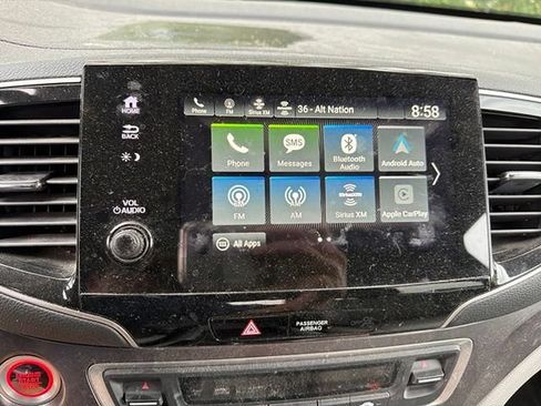 Used 2022 Honda Pilot EX-L image 3