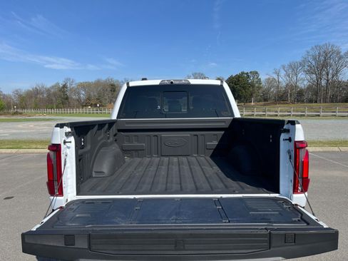 Used 2024 Ford F150 Raptor image 10