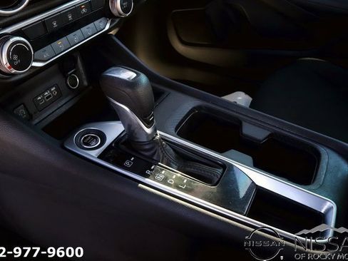 Used 2024 Nissan Sentra SV image 18