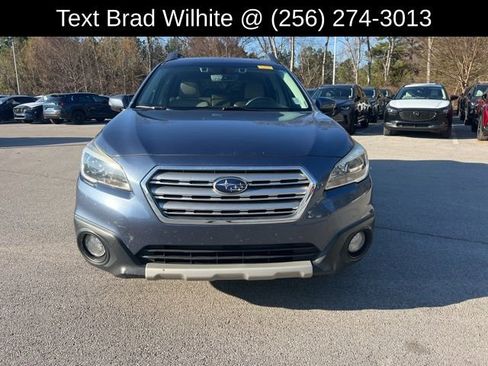 Used 2017 Subaru Outback 3.6R Limited image 2